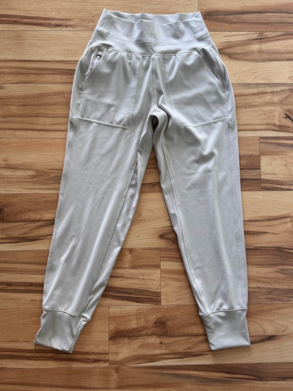 Athleta Light Beige Jogger Pants Women’s XS Worn Once